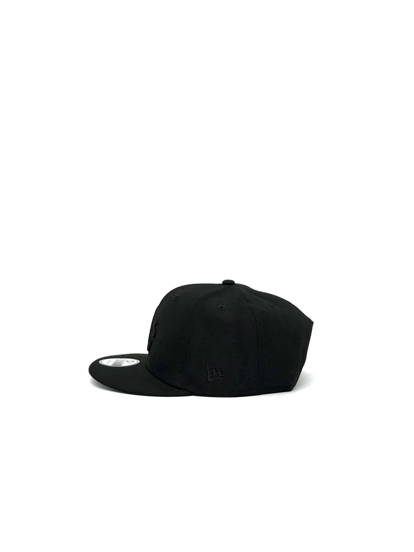 NEW ERA "OAKLAND ATHLETICS BLACK ON BLACK 9FIFTY SNAPBACK"
