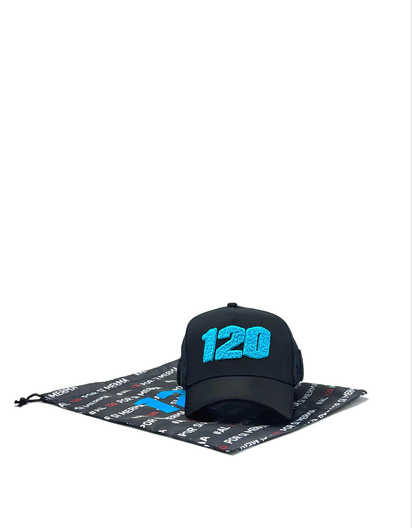120 HATS "MODELO CIENTO VEINTE"