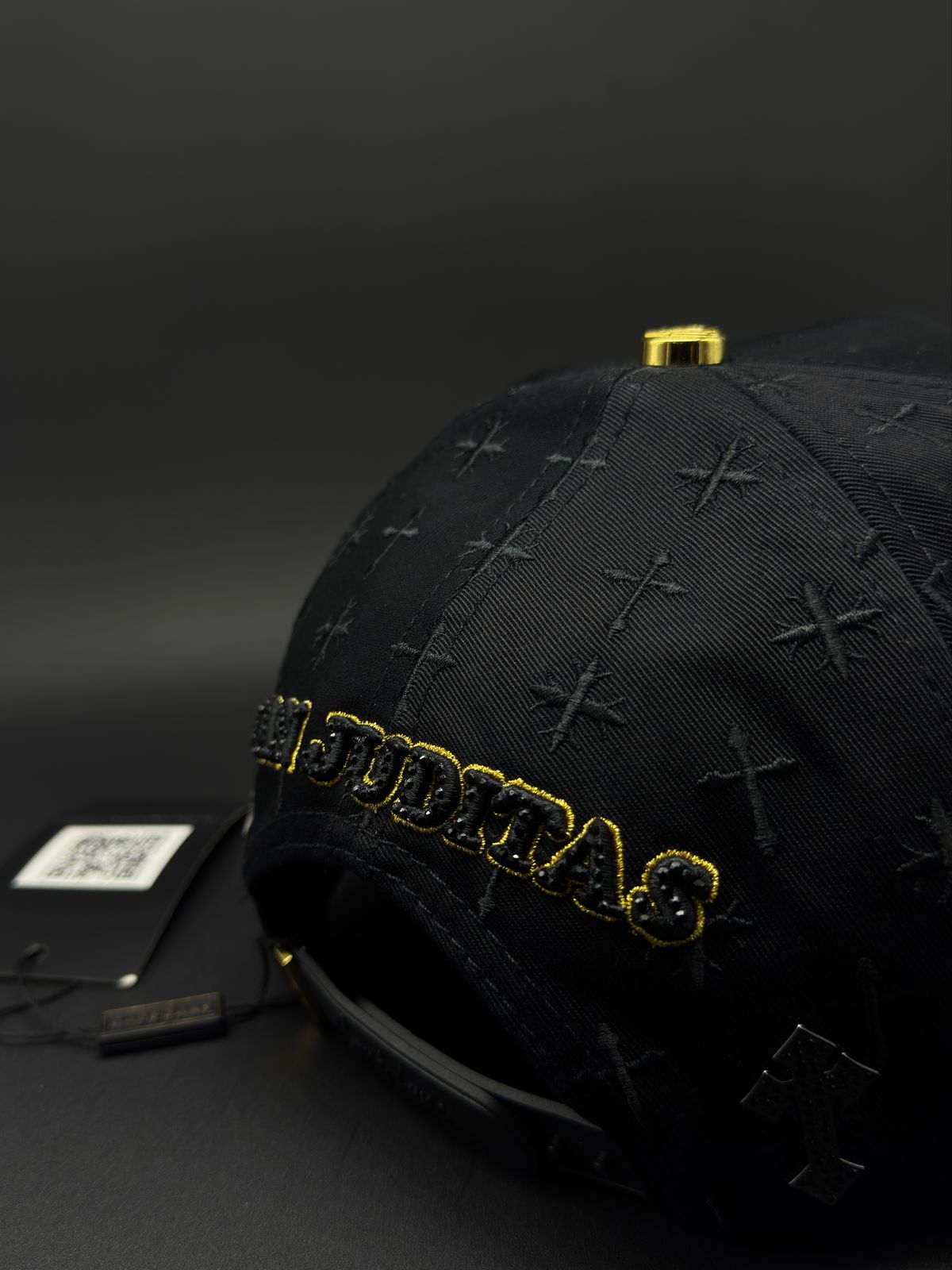 CAPS FANS SAN JUDAS GOLD