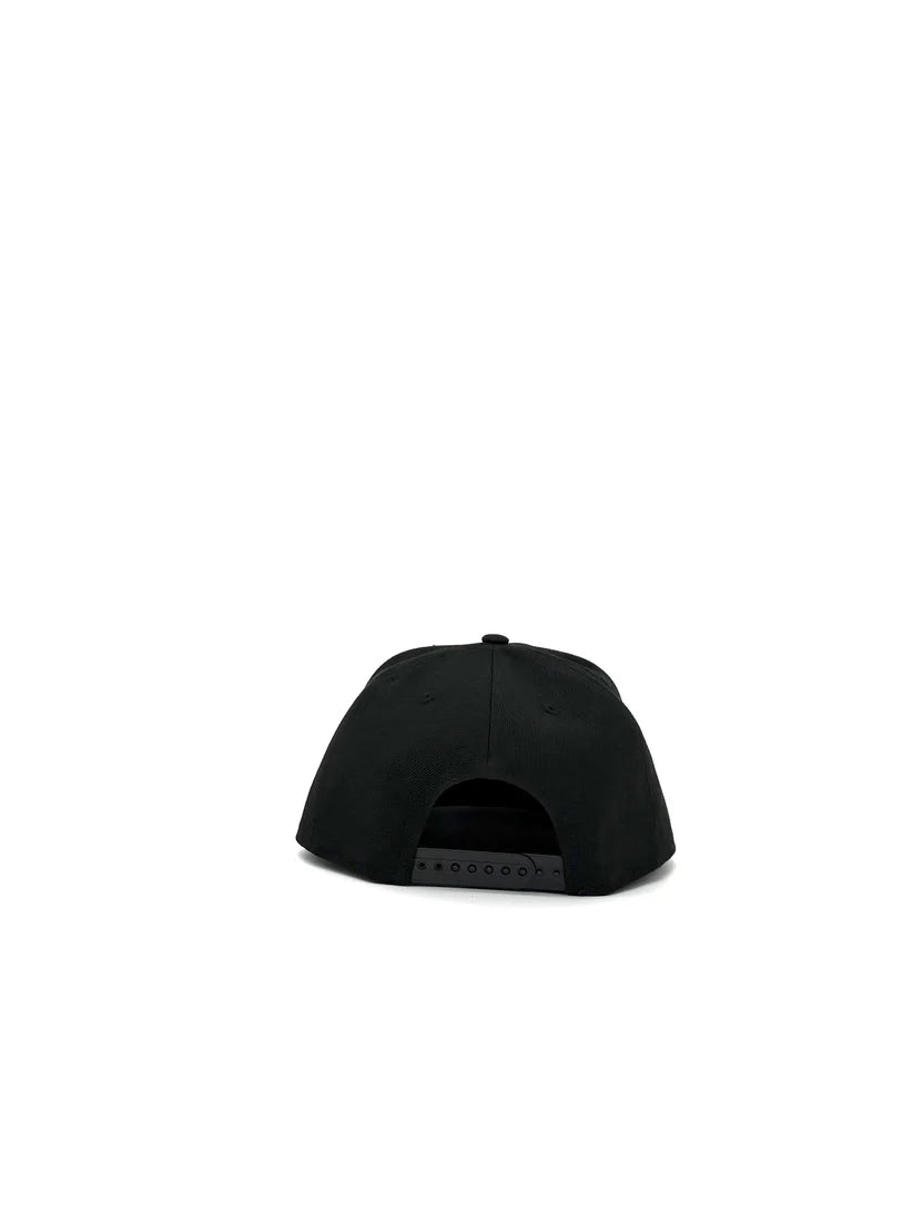 NEW ERA "BOSTON RED SOX BLACK ON BLACK 9FIFTY SNAPBACK"