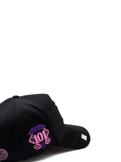 BIG BOSS X KEVIN HATS "NY CRYSTALS PINCK"