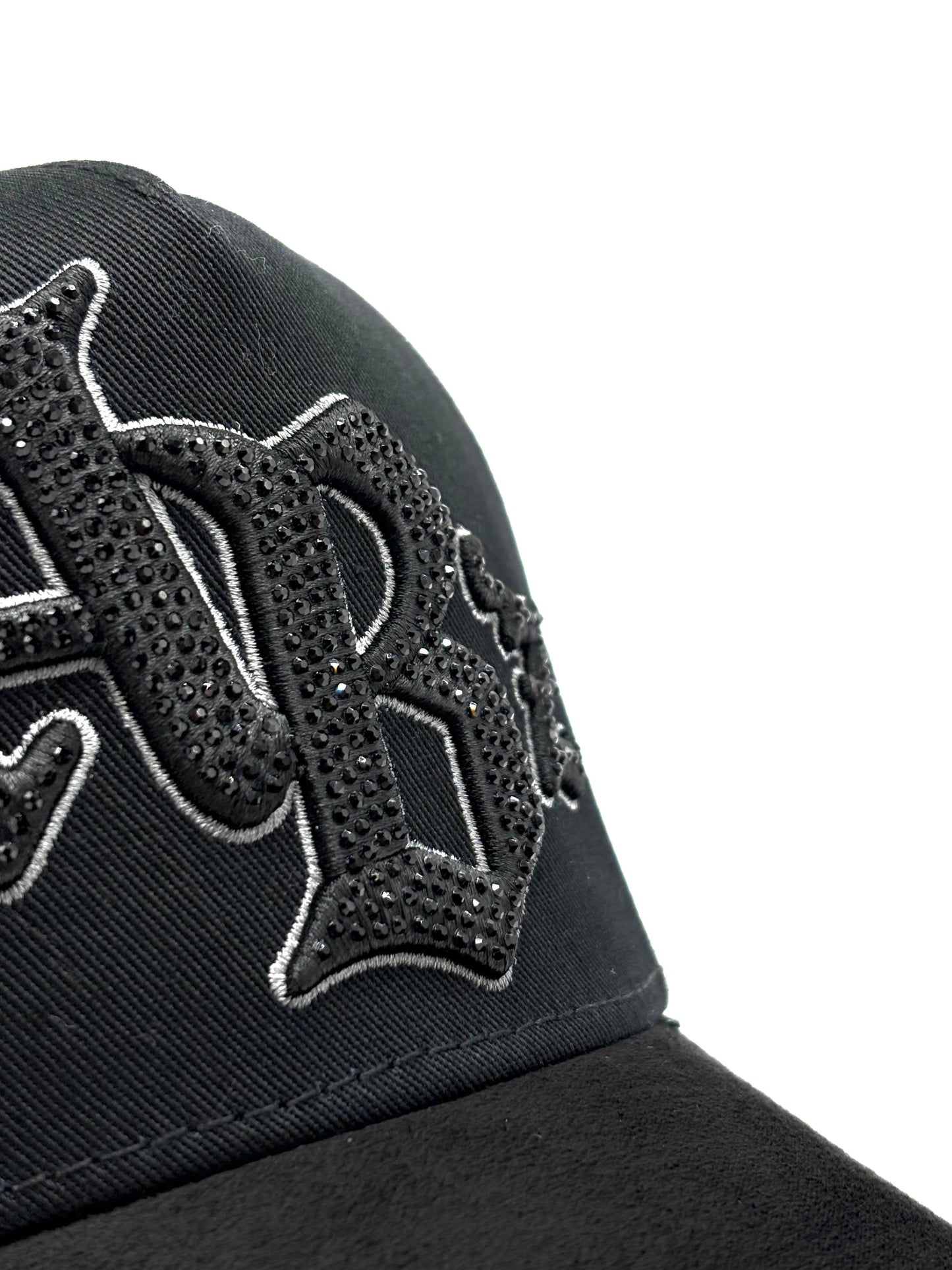 Báez x Shifu "AB'z Total Black"
