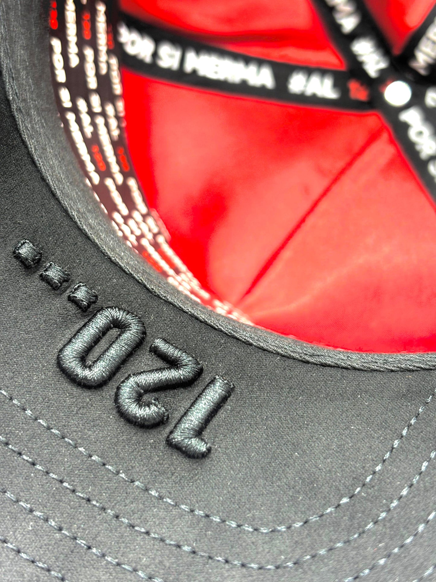`120 HATS  "22 ESTADOS Y CONTANDO BLACK"
