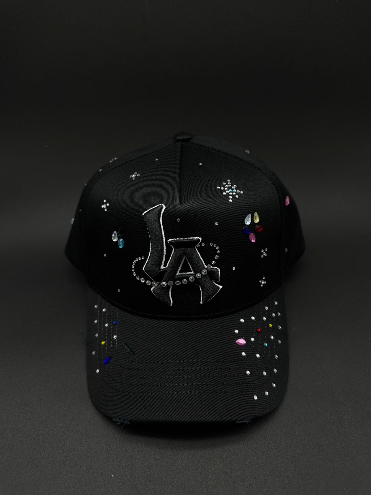 THIRTY ONE HATS " EL MAGO UNIVERSE "