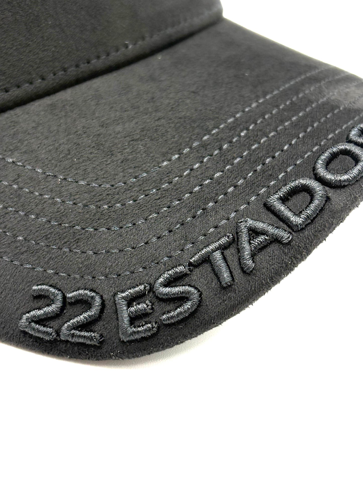 `120 HATS  "22 ESTADOS Y CONTANDO BLACK"