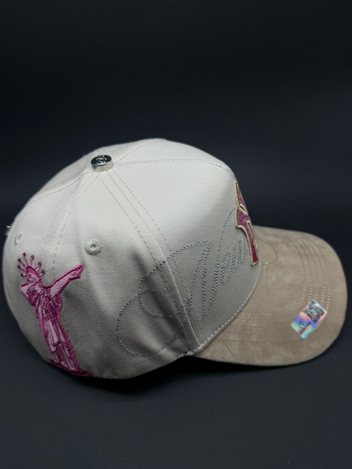 CAPS FANS NEW YORK PINCK