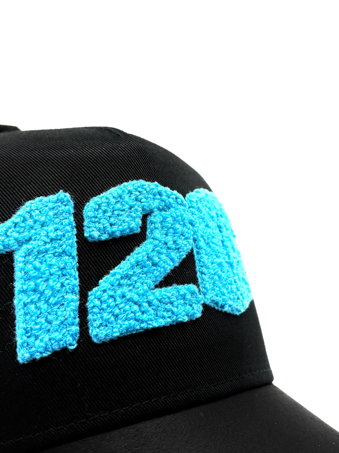 120 HATS "MODELO CIENTO VEINTE"