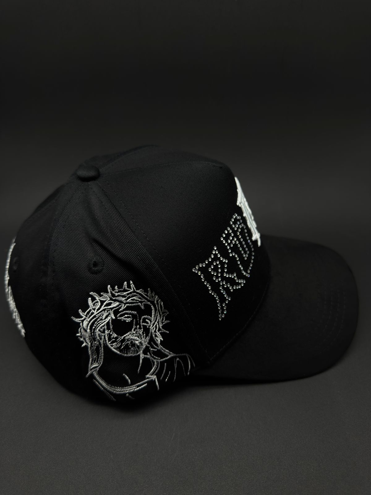 RUDE AWAKENINGS CRYSTALS WHITE