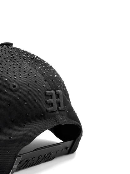 31 HATS "FOREVER BLACK"