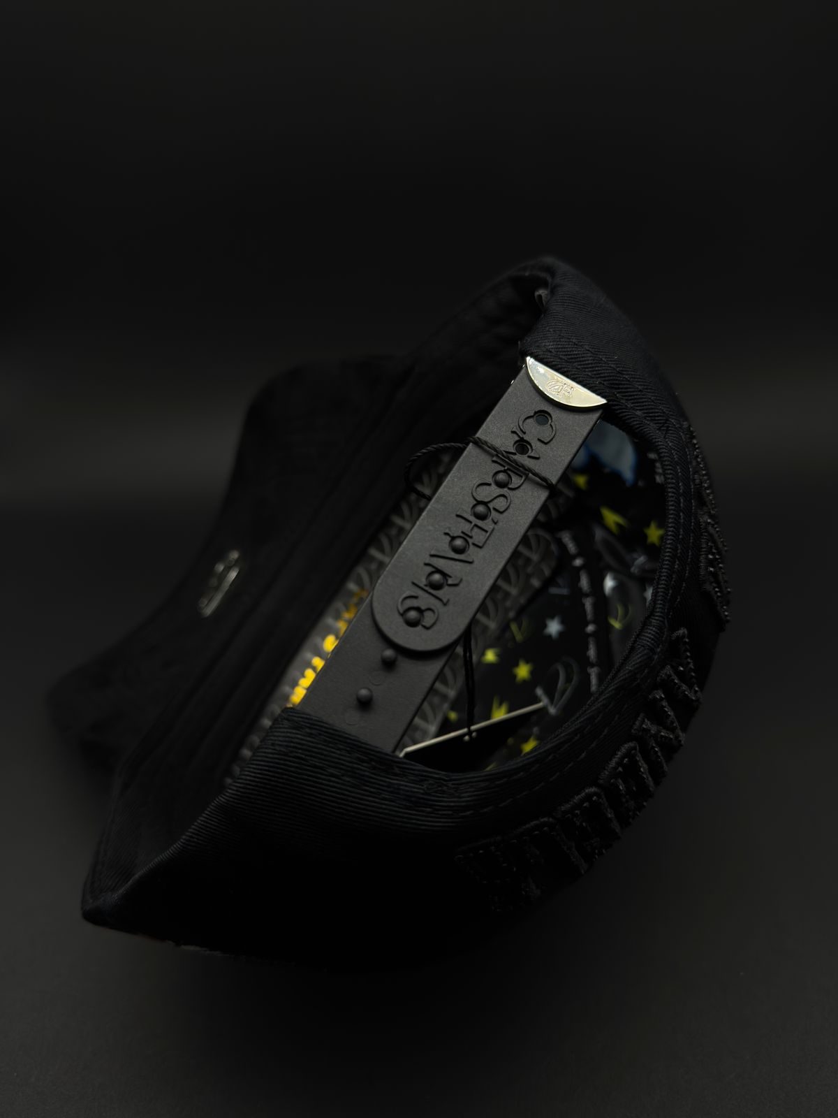 CAPS FANS LA BAD ANGELS