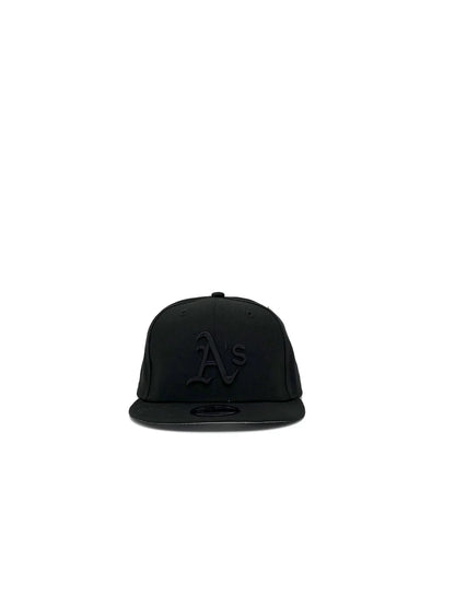 NEW ERA "OAKLAND ATHLETICS BLACK ON BLACK 9FIFTY SNAPBACK"