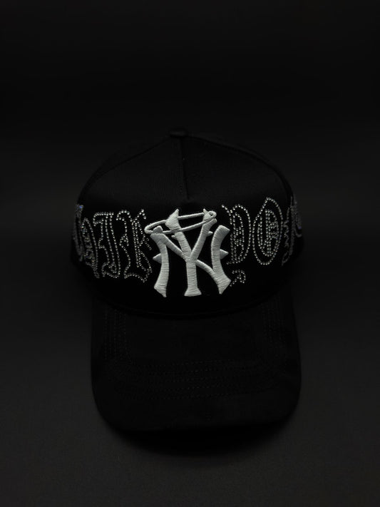 THIRTY ONE CRISTALS WHITE