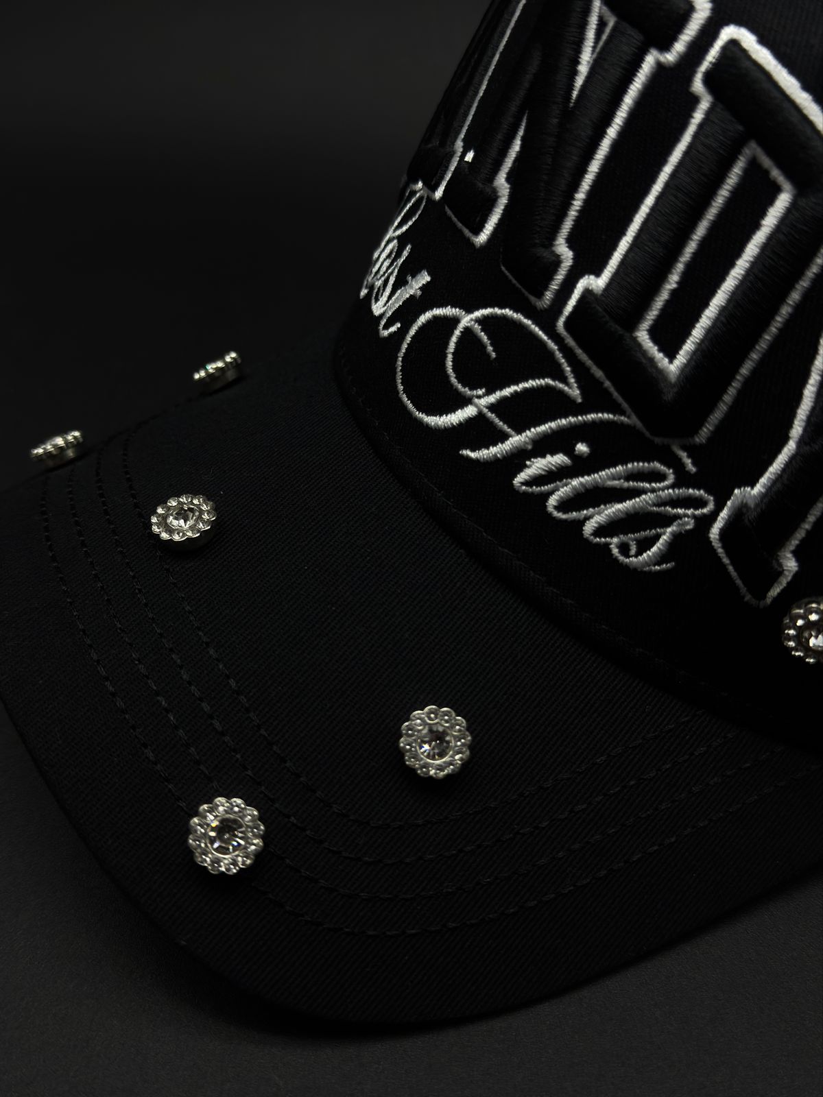 DANDY HATS X LOST HILLS "HANDLE WHIT CARE"