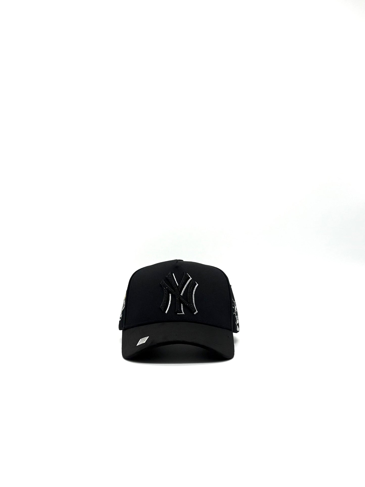 BIG BOSS X KEVIN HATA  "NY CRYSTALS PLATA"