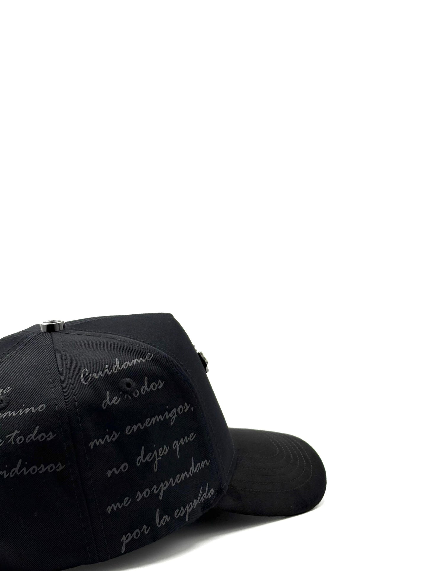 CAPS FANS  "CHROME CROSS BLACK"